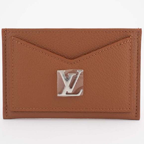 Louis Vuitton Card Case Porte Carte Lock Me M68611 Taurillon Leather Caramel ...